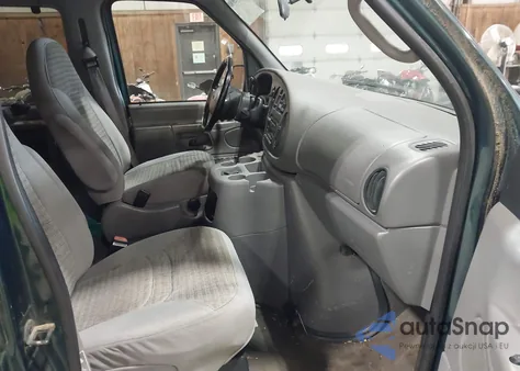 2001 Ford E-150 Xl/Xlt from USA, damaged, VIN 1FMRE11L31HA92727